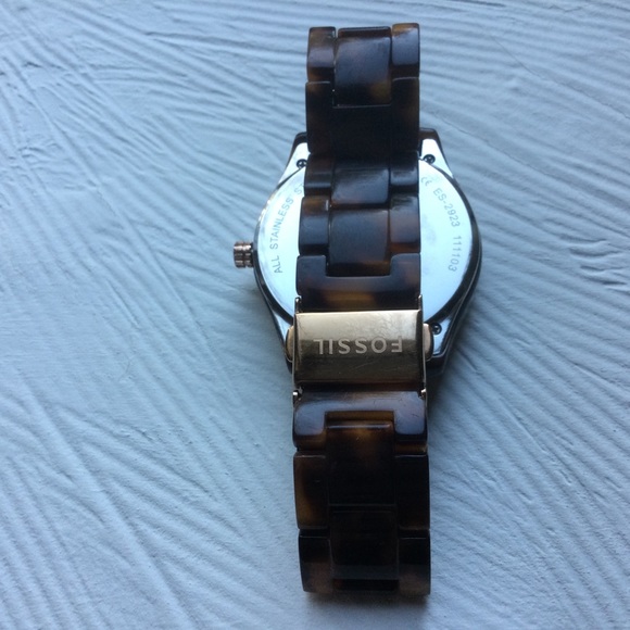 Fossil Tortoiseshell Watch With Rose Gold, Shell & Crystal Accents - Picture 7 of 9